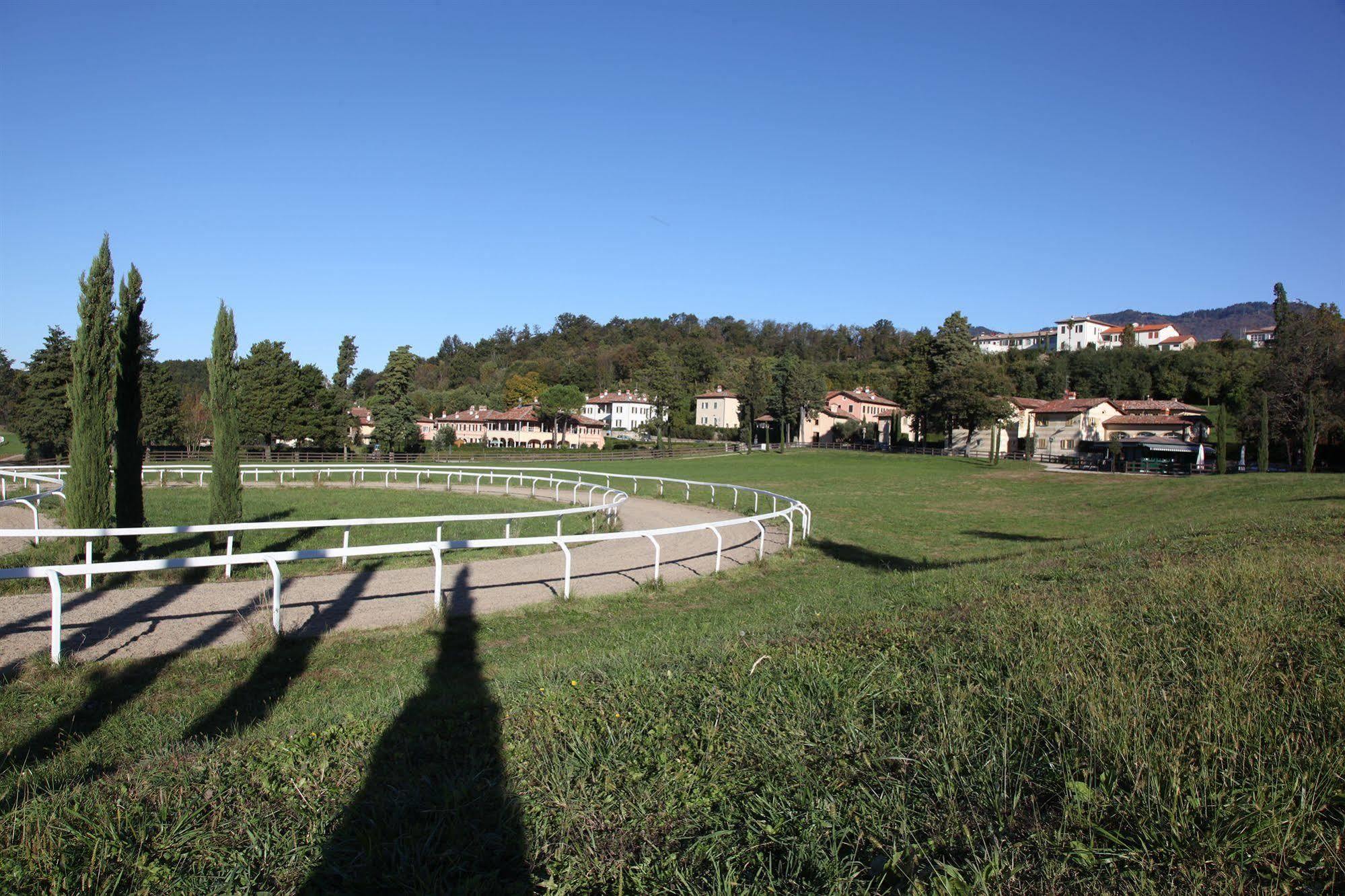 Foresteria Dei Piaceri Campestri Casciago Exteriér fotografie